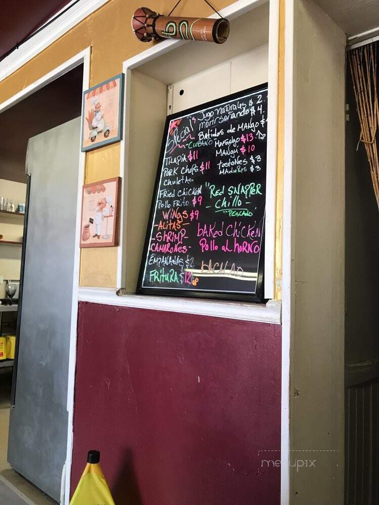 Deli's Cafe - Hamilton, OH