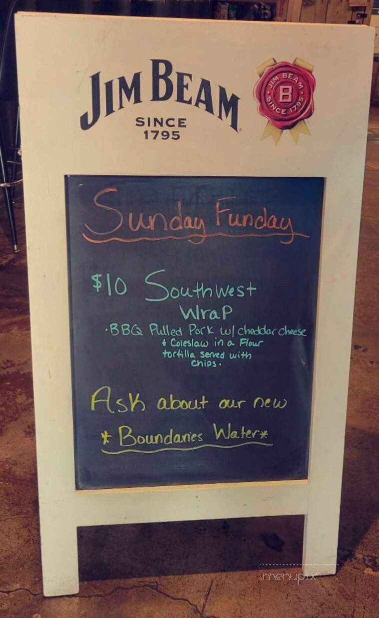 Boundaries Bar & Grill - Beloit, WI