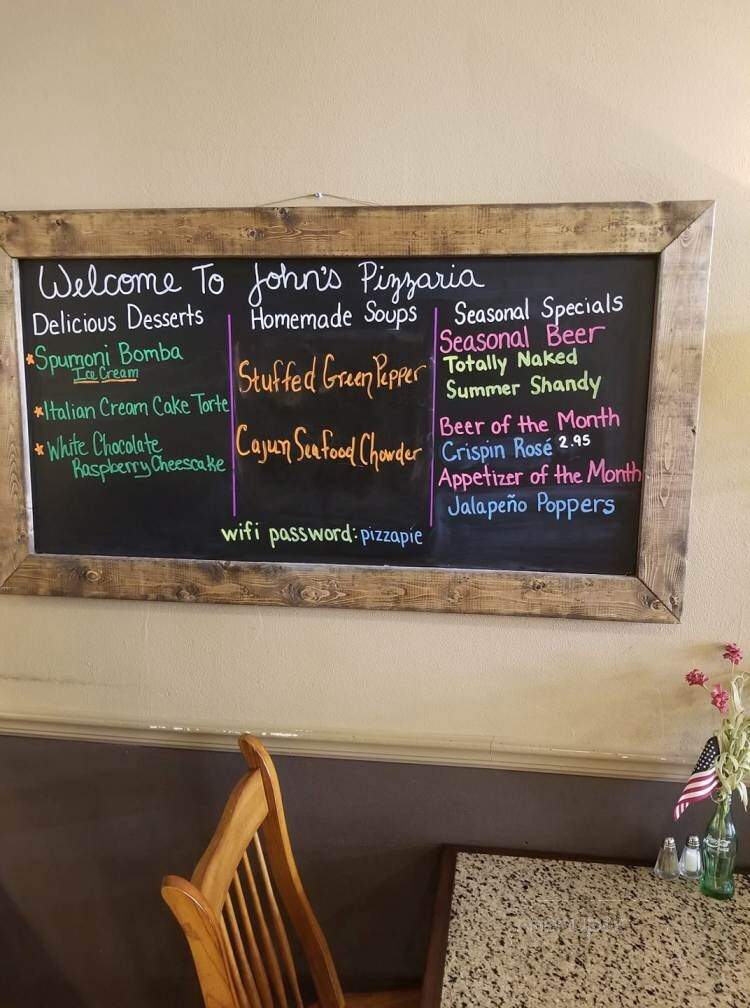 John's Pizzaria - Port Washington, WI